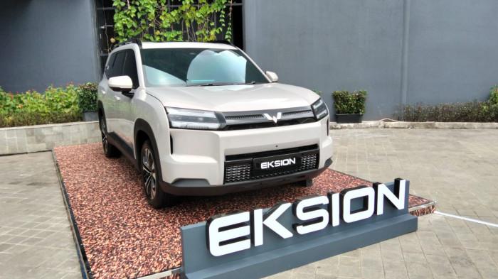 SUV 7-SEATER BARU - Wuling Motors mengungkap interior SUV 7-seater terbaru Wuling Eksion EV dan PHEV di Jakarta, Kamis, 17 April 2026.