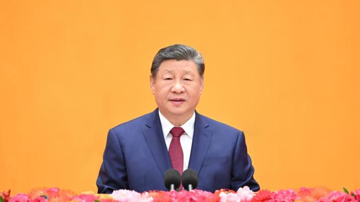 IMLEK XI JINPING - Presiden Xi Jinping pada Sabtu malam waktu setempat (14/2/2026) menyampaikan ucapan selamat untuk menyambut Tahun Baru Imlek dalam sebuah resepsi Festival Musim Semi di Beijing  yang bertempat di Balai Agung Rakyat