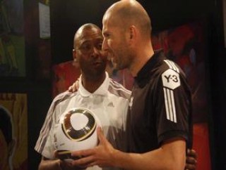 Zidane dan Legenda Afsel Kupas Pertandingan
