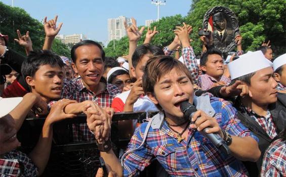 Kampanye Pilkada Jakarta, Kuat-kuatan Bayar Artis?