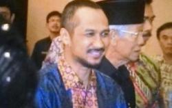 Abraham Samad Sentil Gubernur Kepri Soal Pertambangan