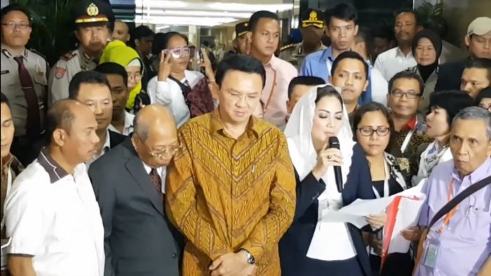 Ahok Hemat Bicara