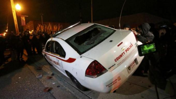 Kerusuhan Makin Meluas