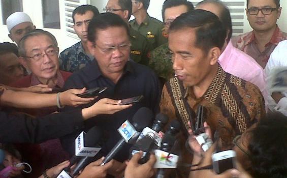Pemerintah Dibantu 3 Swasta Berikan Santunan Korban Banjir