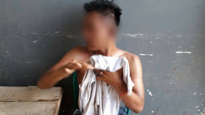 Mess Borneo FC  Geger, Pria Ini Curi Jersey Pelatih yang Dijemur di Stadion