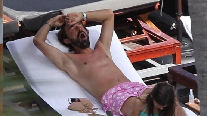 Pirlo Liburan Bersama Keluarga di Miami