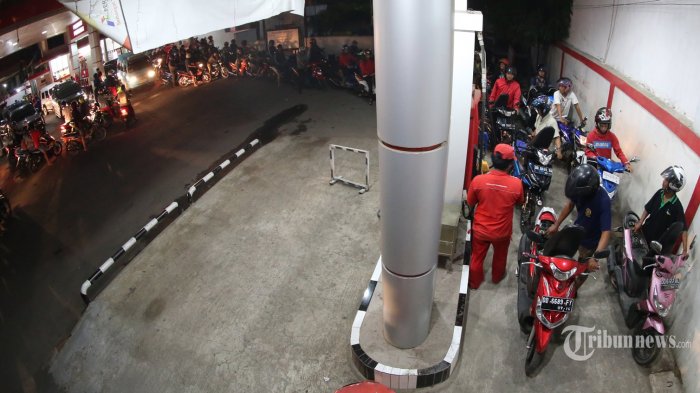 Warga Sanggau Justru Mengeluh Harga BBM Turun