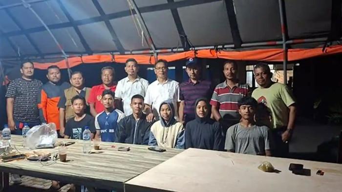 atlet balap sepeda sempat terjebak banjir aceh