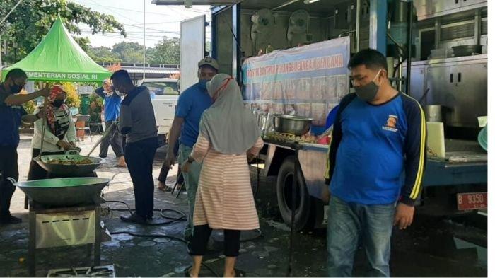 Bantu Percepatan Penanganan Covid-19, Pertamina EP Tarakan Field Berikan Sembako Untuk Dapur Umum