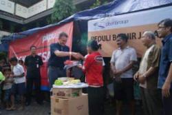 Pengungsi Teluk Gong Baru Dapat Bantuan