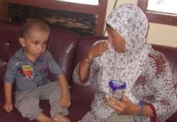 Batita Ini Ditemukan di Tengah Jalan