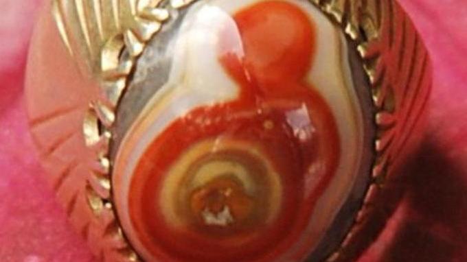 Di Baturaja, Ada Batu Akik Bermotif Janin Dalam Kandungan