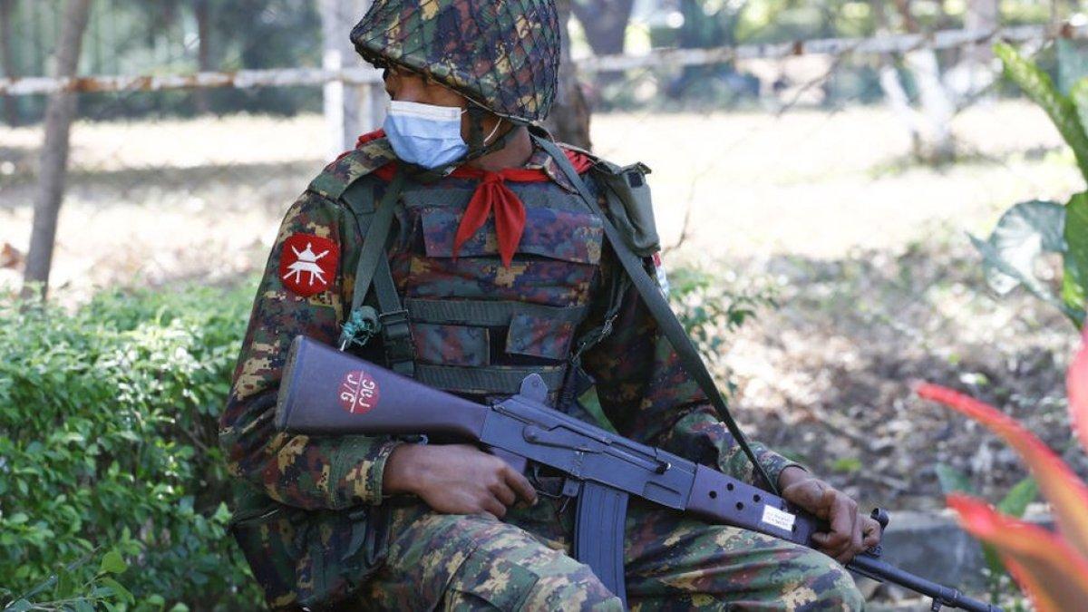 Myanmar: Tiga BUMN dilaporkan ke Komnas HAM atas tuduhan jual senjata ke junta militer yang perangi warga sipil