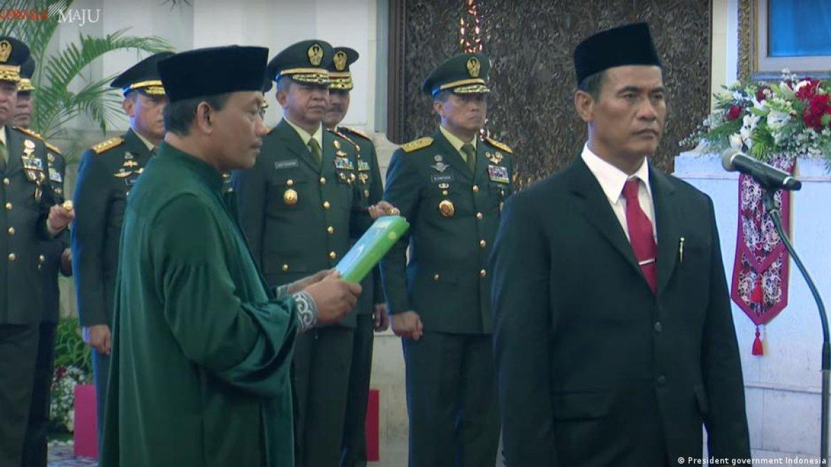 Amran Sulaiman Resmi Jadi Mentan Gantikan SYL