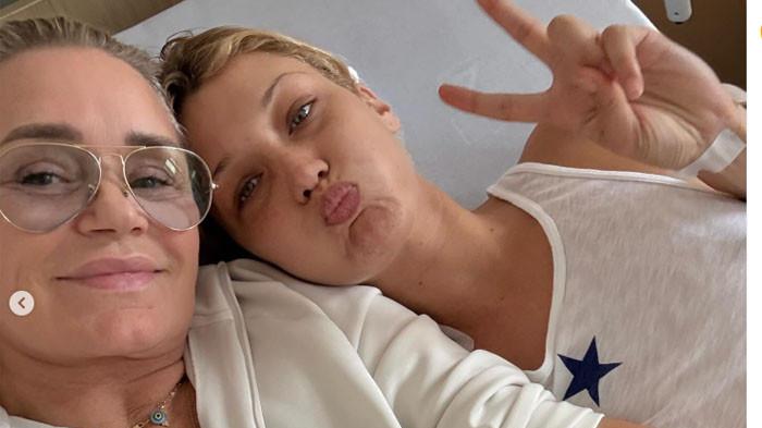 bella hadid sakitds