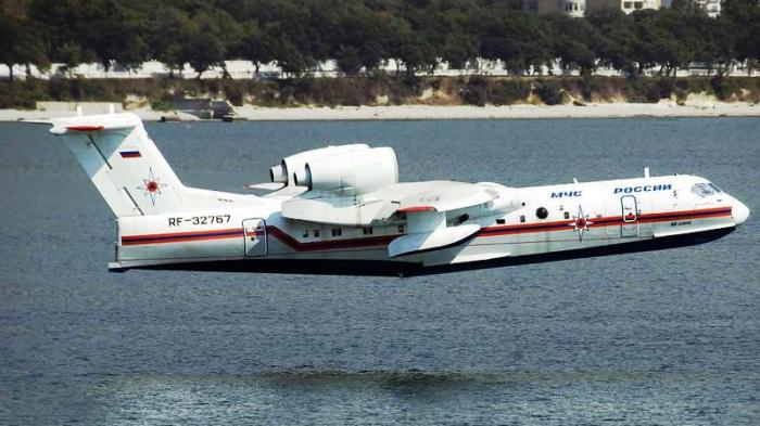 TNI AU Naksir Pesawat Be-200 Altair