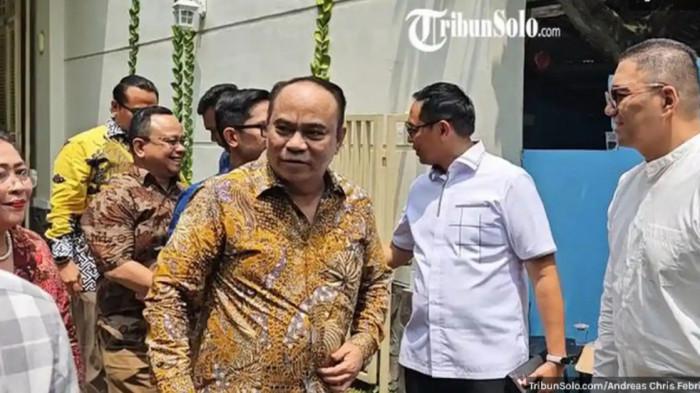 BUDI ARIE KE SOLO - Ketua Umum DPP Projo, Budi Arie Setiadi, mengungkapkan pesan yang dititipkan Presiden ke-7 RI Joko Widodo (Jokowi) kepadanya pada momen Lebaran 2026.