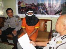 Sebarkan Foto Bugil Pacar, Masuk Bui