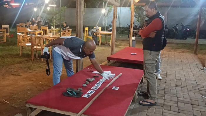 Gengster Serang Kafe di Probolinggo, Puluhan Pemuda Berpakaian Hitam Bikin Ricuh