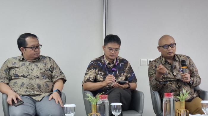 CAMPAK - Ketua Perhimpunan Dokter Spesialis Penyakit Dalam Indonesia (PAPDI) Eka Ginanjar, Dokter spesialis penyakit dalam konsultan penyakit tropik dan infeksi, Dr. dr. Adityo Susilo serta Ketua Satgas Imunisasi Dewasa PAPDI Dr dr Sukamto Koesnoe dalam kegiatan PAPDI Forum di Jakarta Pusat, Selasa (31/3/2026).