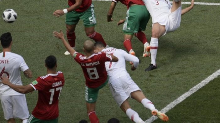 Suporter Maroko Mulai Meneriakkan Nama Lionel Messi Usai Cristiano Ronaldo Bikin Gol