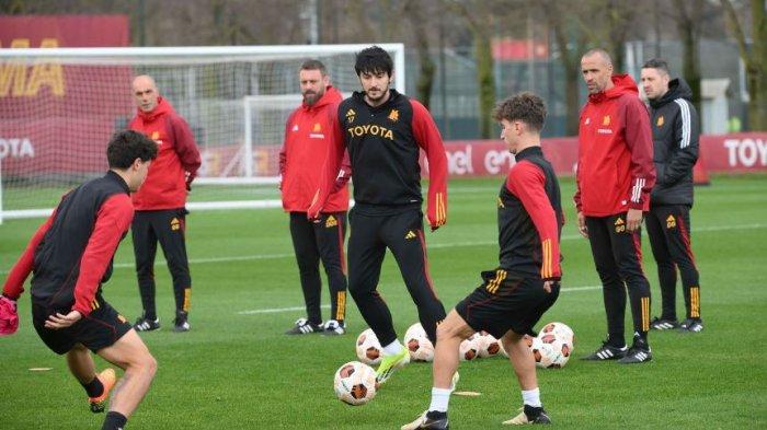 Persiapan AS Roma Hadapi Juventus Ambyar, Pemain Giallorossi Ribut dengan Pelatih Sendiri