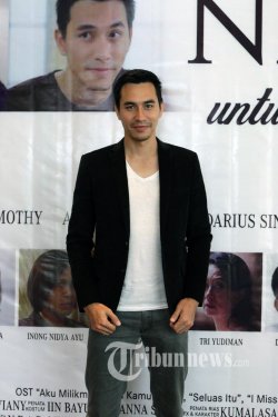 Darius Sinathrya Kejar Pelaku Tabrak Lari di Kawasan BSD