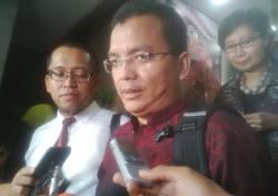 Diperiksa 8 Jam, Denny Dicecar 43 Pertanyaan