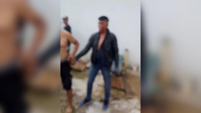 VIRAL Video Bernarasi Maling Diamuk Warga di Kuningan, Polisi Beberkan Faktanya : Tukang Obat