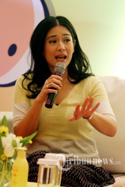 Dian Sastro Enggan Komentar soal Film Sekuel 'AADC'