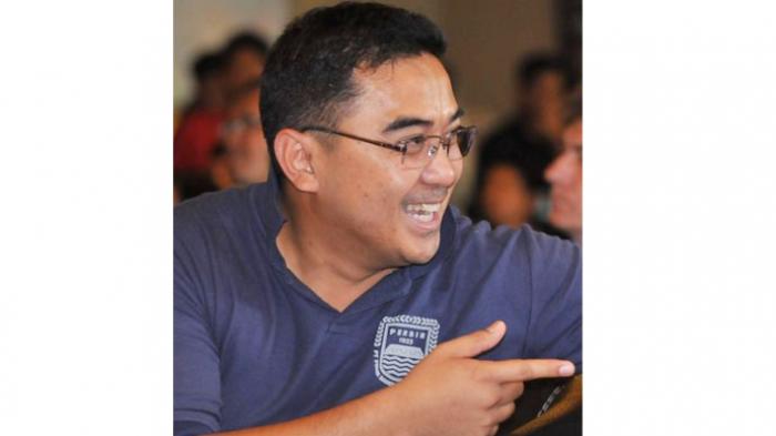 Presenter Farhan Bahas Pilkada Bandung Saat Bertemu Jokowi