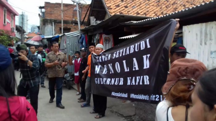 Blusukan ke Setiabudi, Sejumlah Warga Tolak Djarot