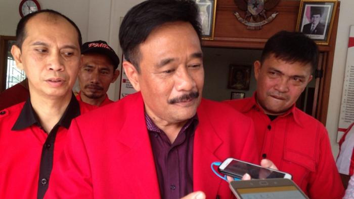 Maju ke Pilkada DKI, Djarot Ajak Kader PDIP Saweran Uang Sampai Nasi Bungkus