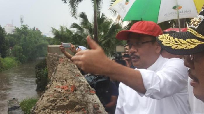 Kurang Ajar, Gendeng Kabeh Kalau Banjir Kami yang Disalahkan!
