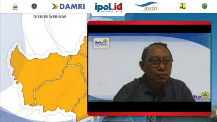 Pemerintah Diminta Bangun Jalur Kereta Api di Luar Jawa