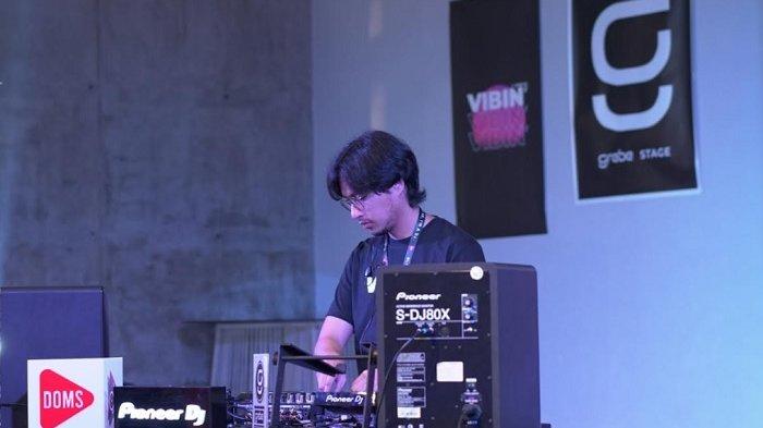 Bentengi Stigma Negatif Disk Jockey, Vibin by Doms DJ Gelar Bentuk Karakter DJ Pemula