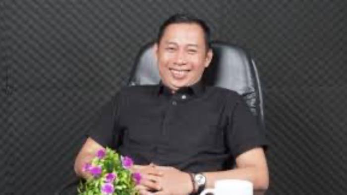 profile tribunners