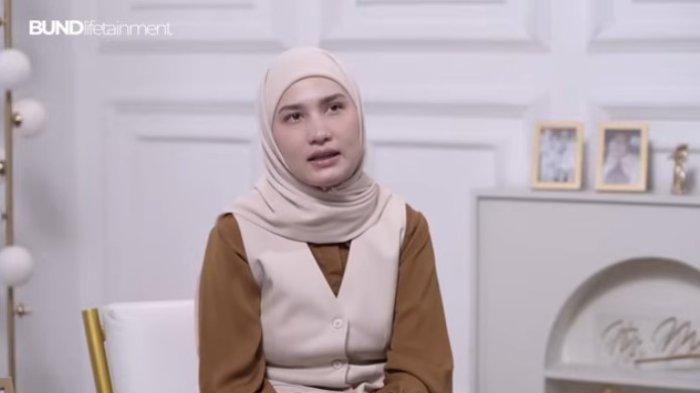 Selebgram Dwi Handayani Ungkap Pilu Masa Kecil, Kerap Pindah Rumah Kontrakan dan Makan Lauk Kerupuk