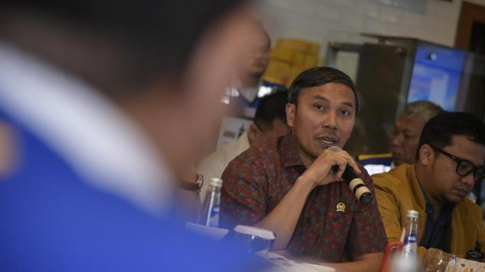 TARIF PENYEBERANGAN - Anggota Komisi V DPR RI, Edi Purwanto memberikan tanggapan soal tarif penyeberangan.