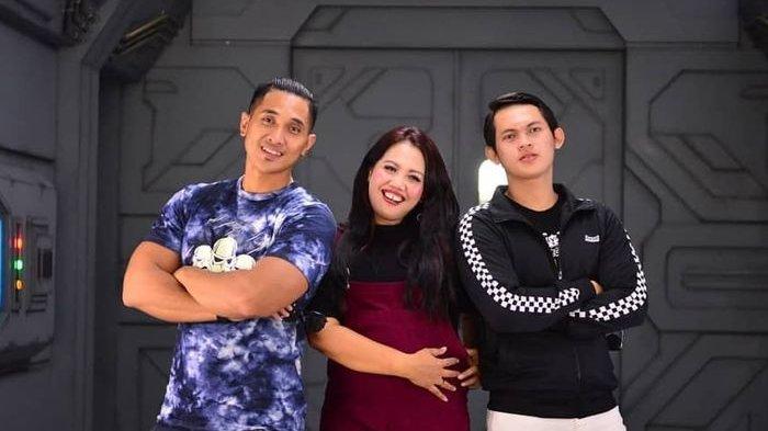 Irfan Sebastian Geram dengan Elly Sugigi yang Cinta Mati Pada Mantan Suami