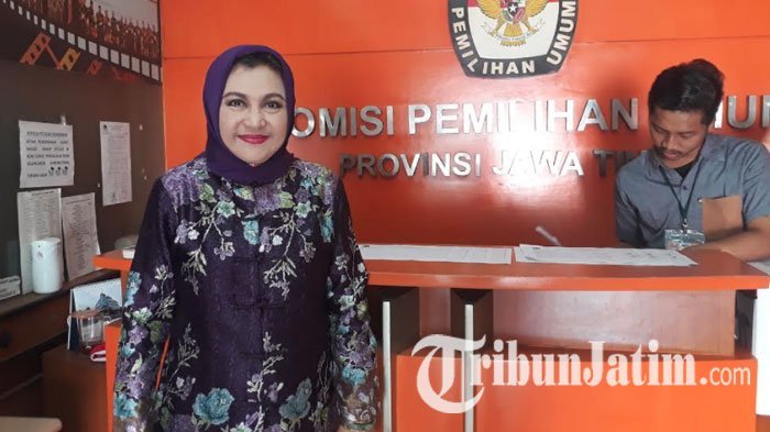 Ibunda Denada, Emilia Contessa, Kembali Maju Menjadi Calon Legislatif DPD RI 2019-2024