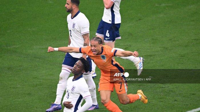 SELEBRASI - Pemain depan Belanda #07 Xavi Simons merayakan gol pertama bagi timnya selama pertandingan semifinal UEFA Euro 2024 antara Belanda dan Inggris di Stadion BVB di Dortmund pada 10 Juli 2024. (Foto arsip Juli 2024).