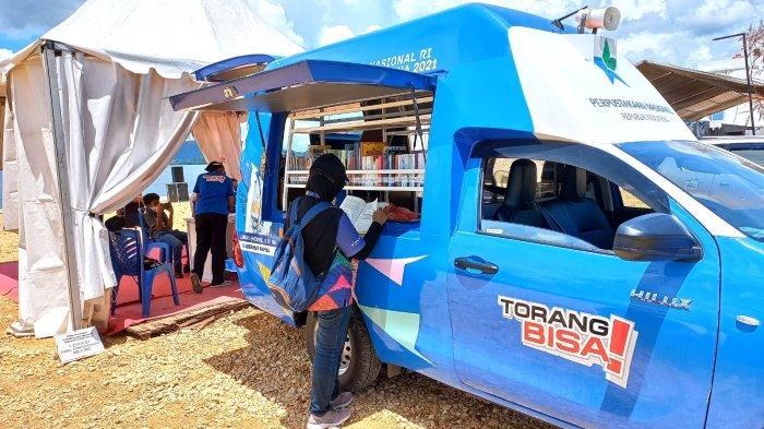 Kampanyekan Budaya Membaca, Perpustakaan Keliling Hadir di Venue-Venue PON XX Papua