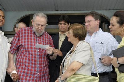 Fidel Castro: Tindakan AS Membunuh Osama Menjijikkan!