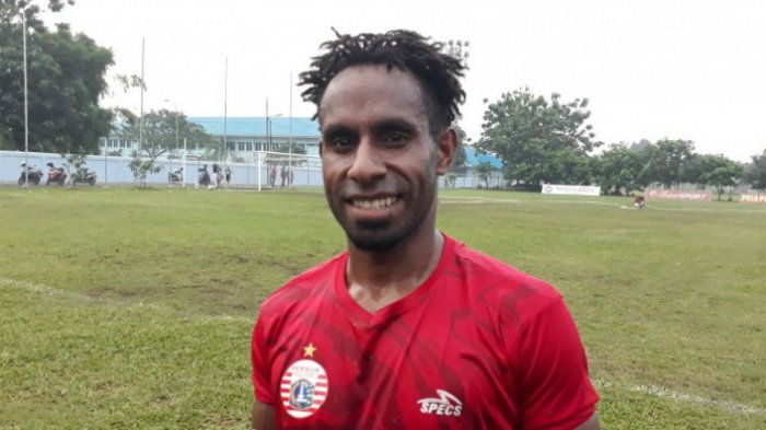 Arthur Bonai berseragam Persija Jakarta.