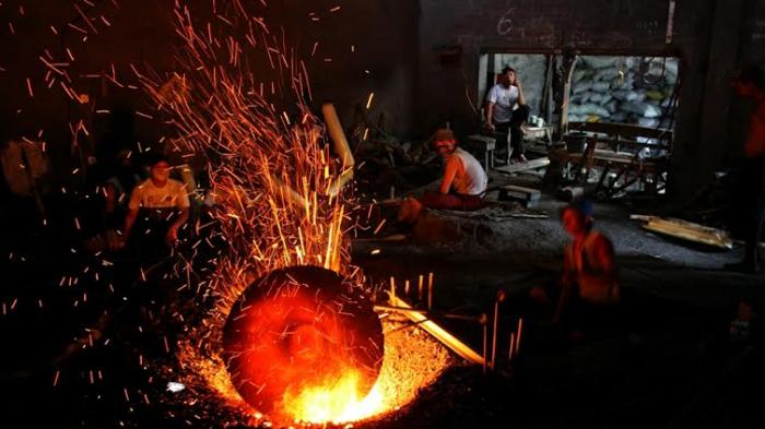 Melihat Rumitnya Proses Panjang Bikin Perangkat Gamelan di Sukoharjo, Jawa Tengah.