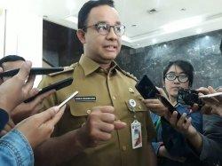 Anies Tak Mau Buru-Buru Bahas Ganti Rugi 6 Kepala Keluarga Terdampak Tanah Amblas di Pademangan
