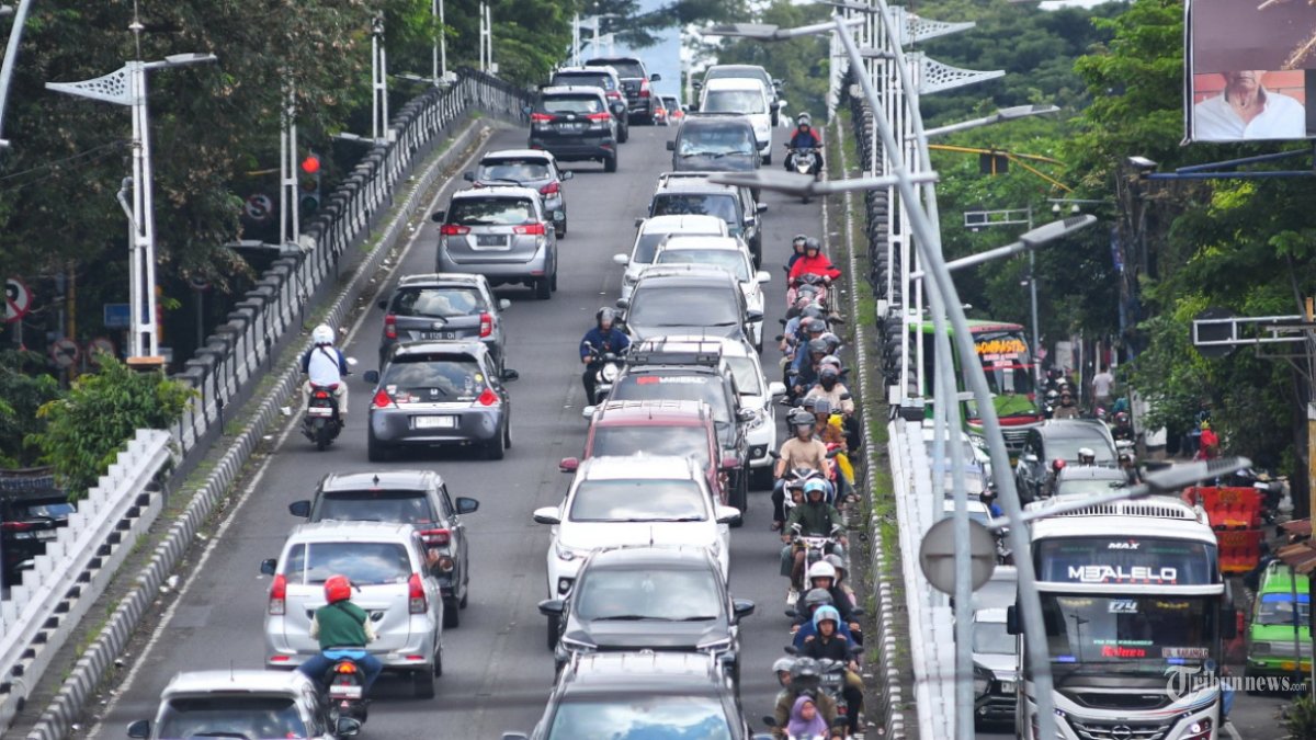Prakiraan Cuaca Kota Malang Besok Rabu, 22 Oktober 2025: Berawan Disertai Hujan Pagi hingga Malam