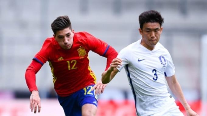 Piala Eropa 2016 yang Pertama Bagi Hector Bellerin di Timnas Spanyol Senior