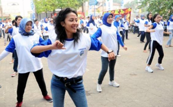 Karyawan Sripo-Tribun Sumsel Mandi Keringat